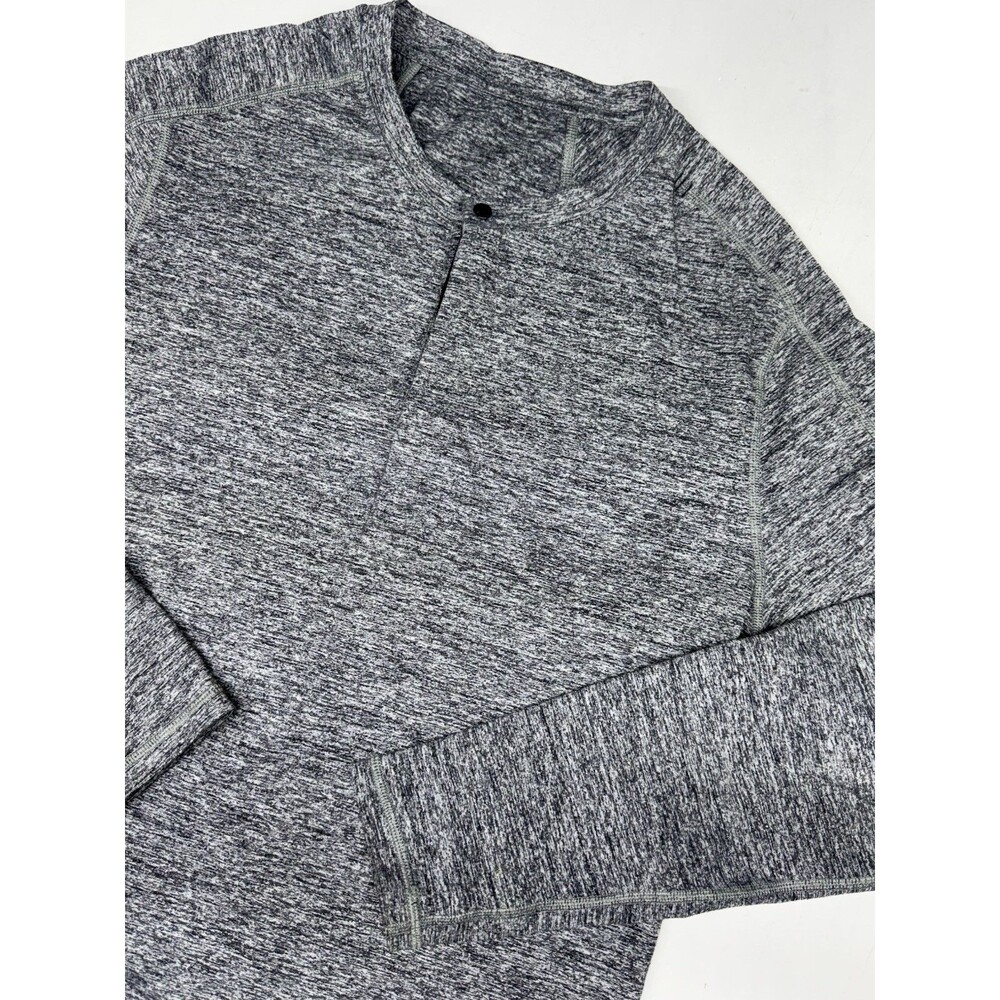 Lululemon Surge Henley Button T-Shirt Mens Medium Gray Heather Train Athleisure